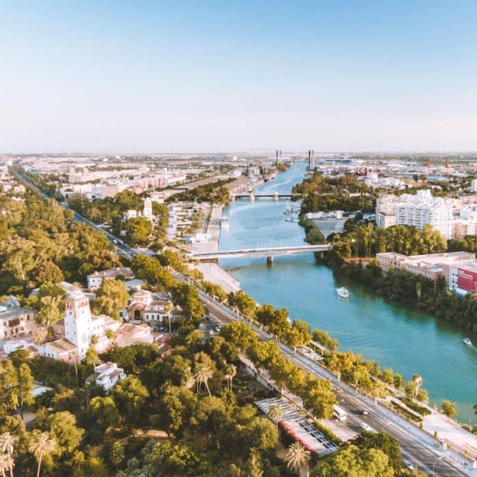 Sevilla Centric Suit Eksteriør billede